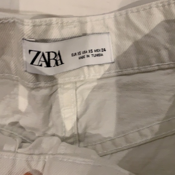 White denim skirt - Picture 3 of 3